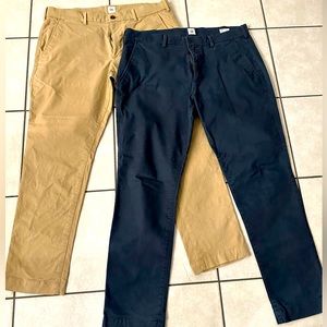 Gap Chinos